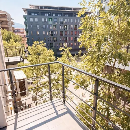 Apartment Luxury Jacuzzi Debar Maalo